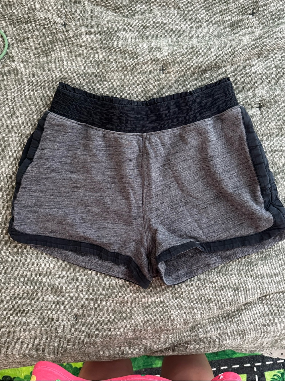 lululemon athletica Hotty Hot Gray Shorts with Black Trim
